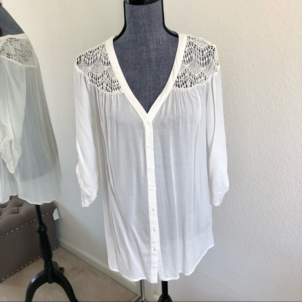 NWT Pleione Blouse with Lace Shoulders